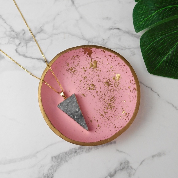 New Gray Druzy Necklace - Picture 5 of 8